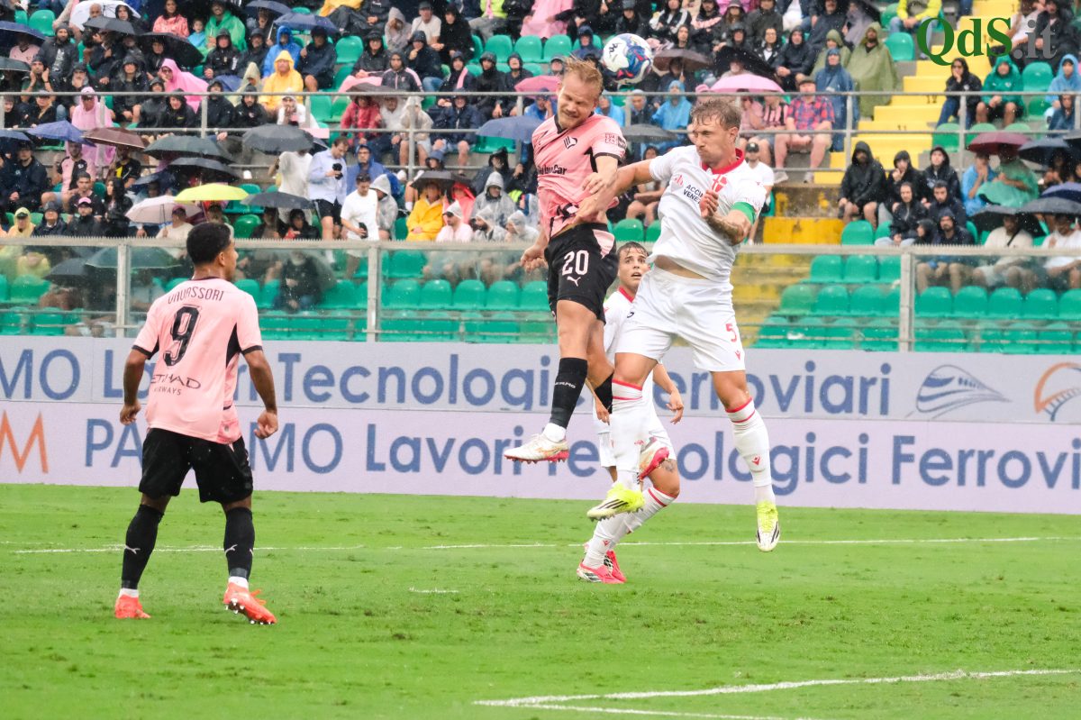 Il Palermo non si ferma più, super Vavassori stende il Padova: la fotogallery del 2-1 al “Barbera”