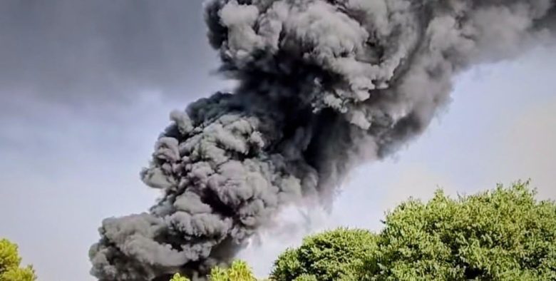 Rogo nel deposito di oli ad Aci Sant’Antonio, spunta un documento di giugno che menzionava gli incendi