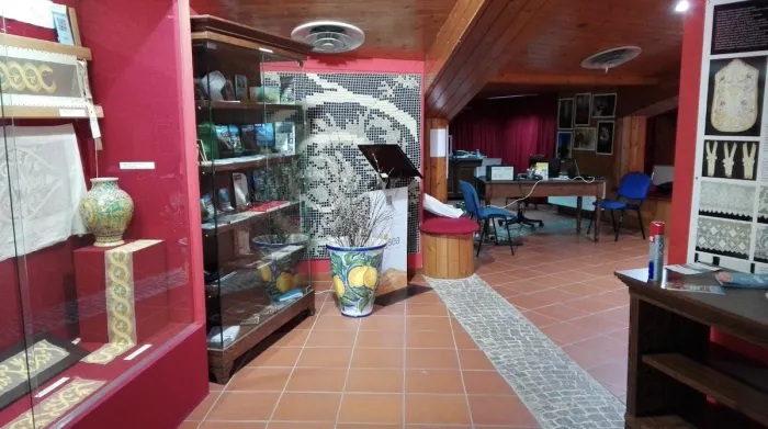 Isnello, il ricamo diventa futuro: apre Palazzo Itinera nel cuore delle Madonie