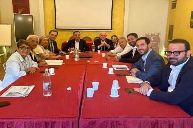 Si apre la settimana calda all’Ars, Manovrina e campagna elettorale si scontrano in aula