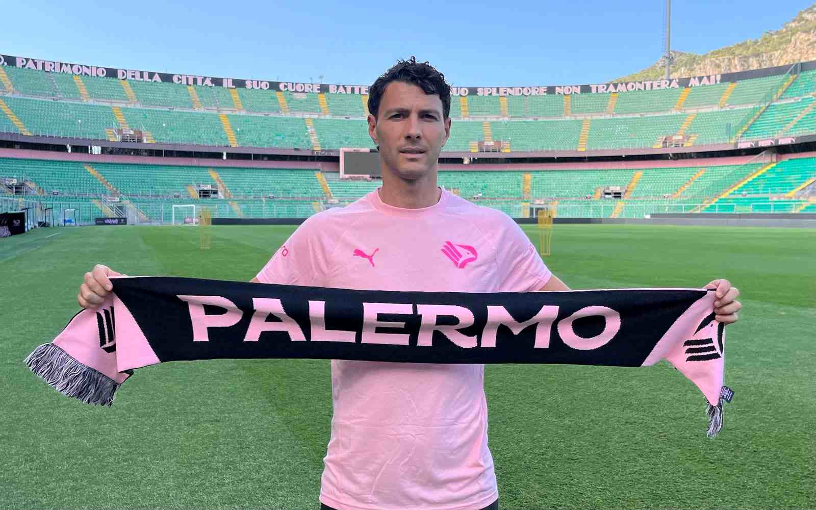 Palermo, Mazzitelli nella lista over al posto di Strefezza infortunato Palermo, Mazzitelli nella lista over al posto di Strefezza infortunato
