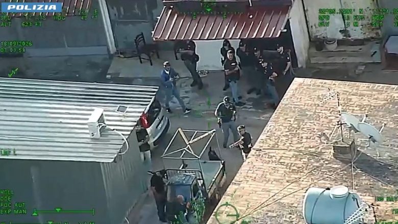 Polizia in azione a Falsomiele, raffica di controlli e perquisizioni: il video