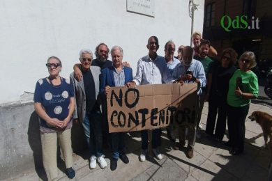 VIDEO | Cassonetti intelligenti a piazzetta Franchi e Ingrassia, il “No” dei residenti