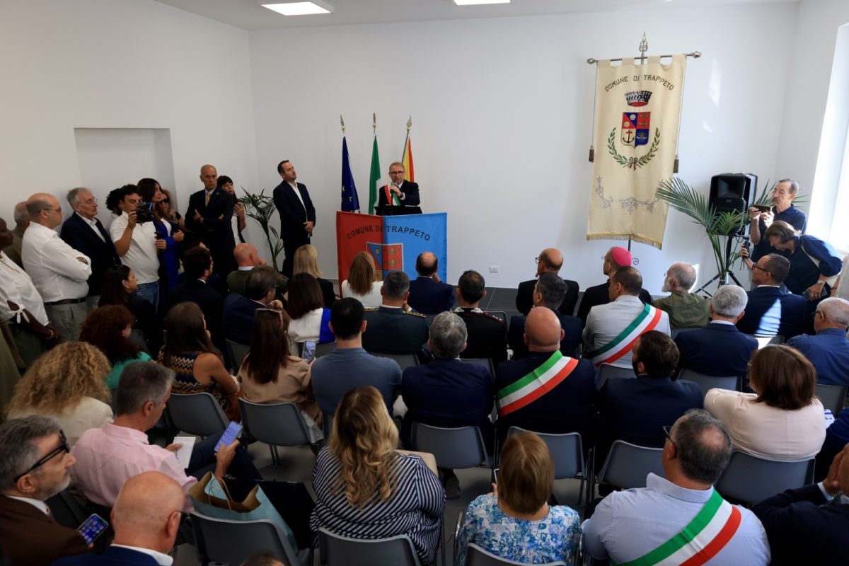FOTO | Inaugurata a Trappeto la prima scuola intitolata a Fratel Biagio Conte