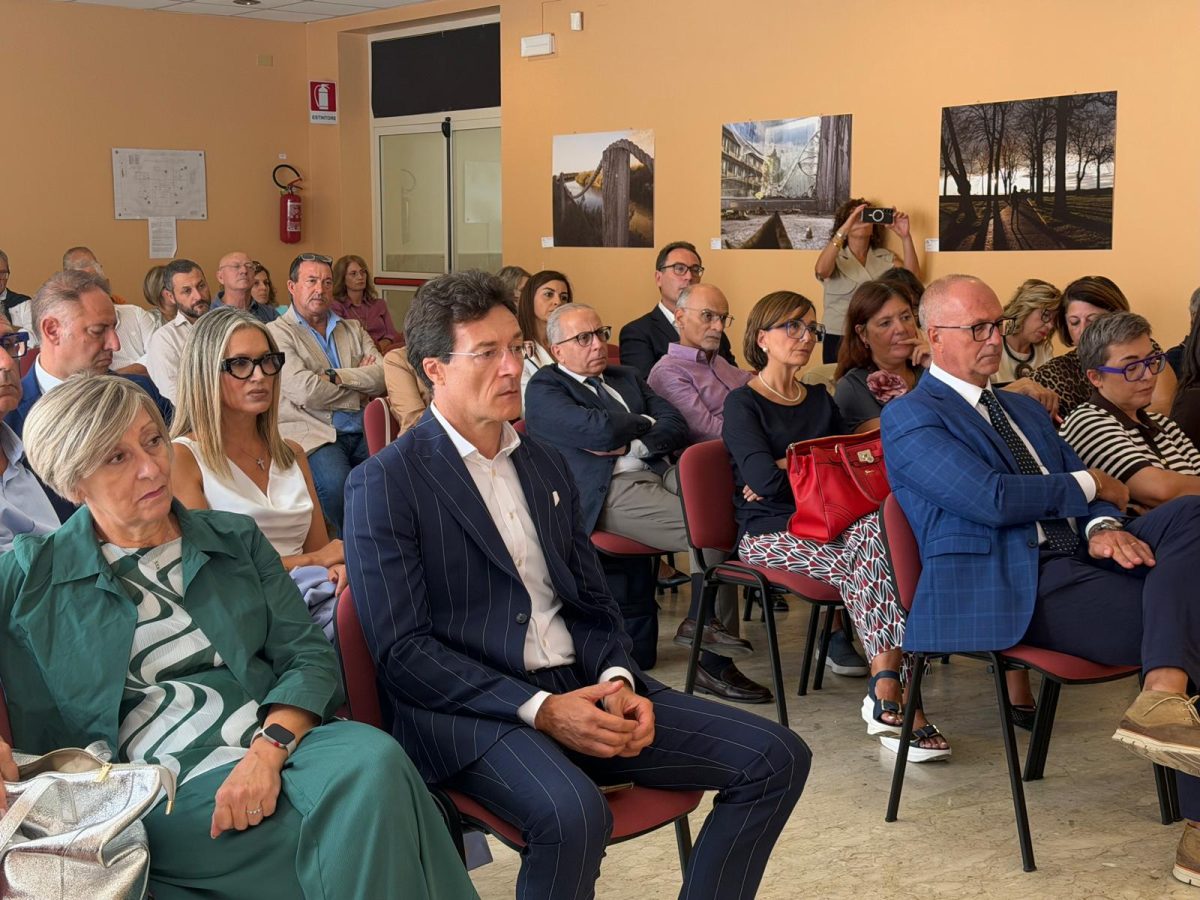 Turano incontra i presidi delle scuole trapanesi: “Raccolte proposte per riqualificare ambienti didattici” Turano incontra i presidi delle scuole trapanesi: “Raccolte proposte per riqualificare ambienti didattici”