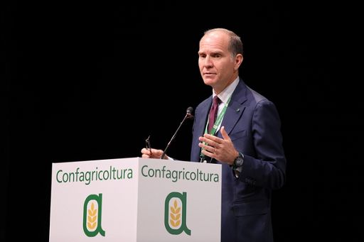 Giansanti rieletto a guida Copa: tempo che agricoltura si rafforzi
