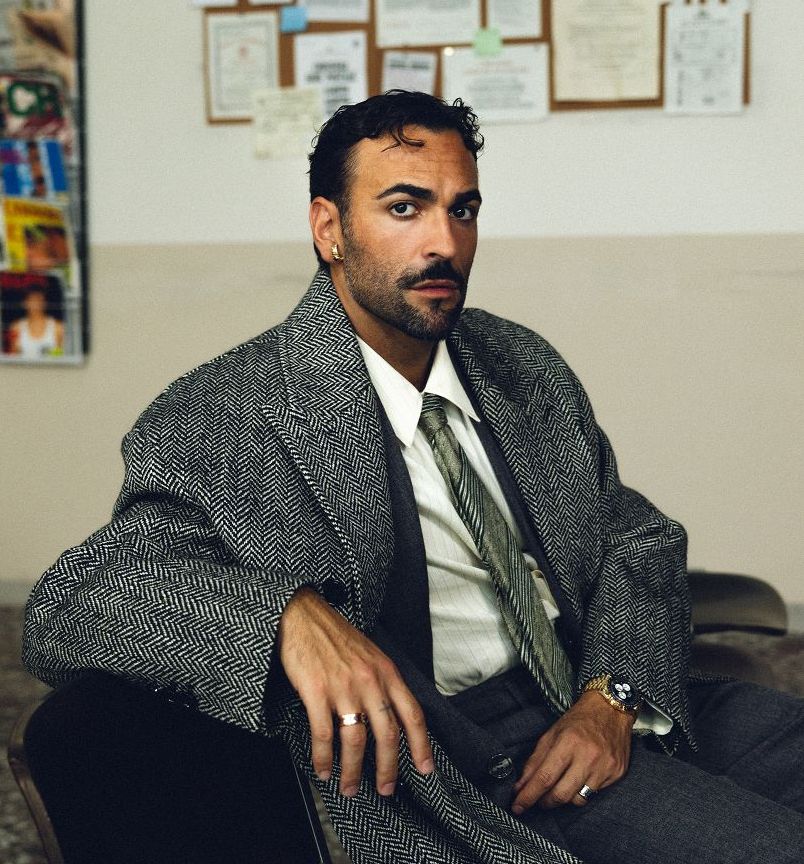 Marco Mengoni pubblica il nuovo singolo “Giornate perse”