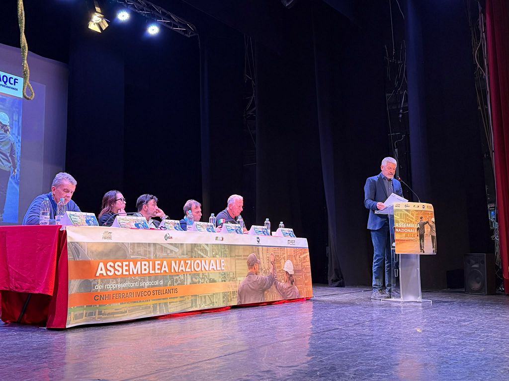Auto: sindacati chiedono 150 euro di aumento per rinnovo Ccsl