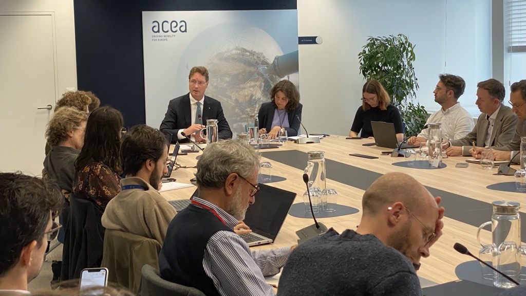 Acea: progressi con Cina, ora accelerare su pacchetto Ue