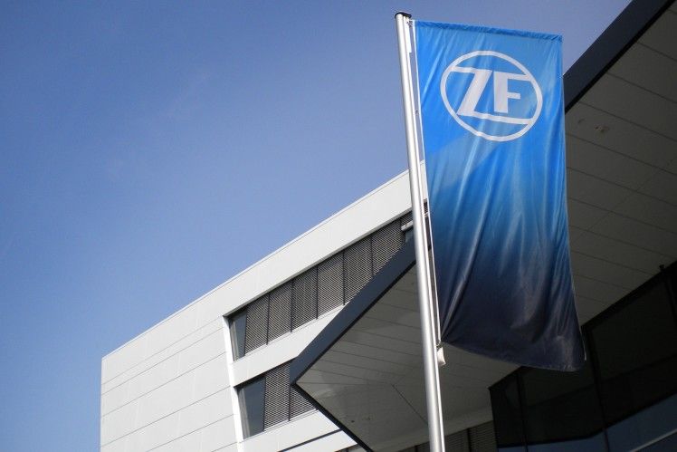 ZF: Ebit adjusted 9 mesi sale a 1,4 mld, margine al 4,9%