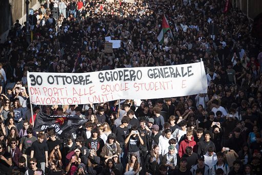 Scioperi, il 30 ottobre e il 20 novembre due “venerdì neri” di proteste