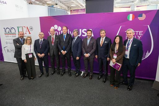 Il vino italiano punta a 50 milioni di consumatori in Usa