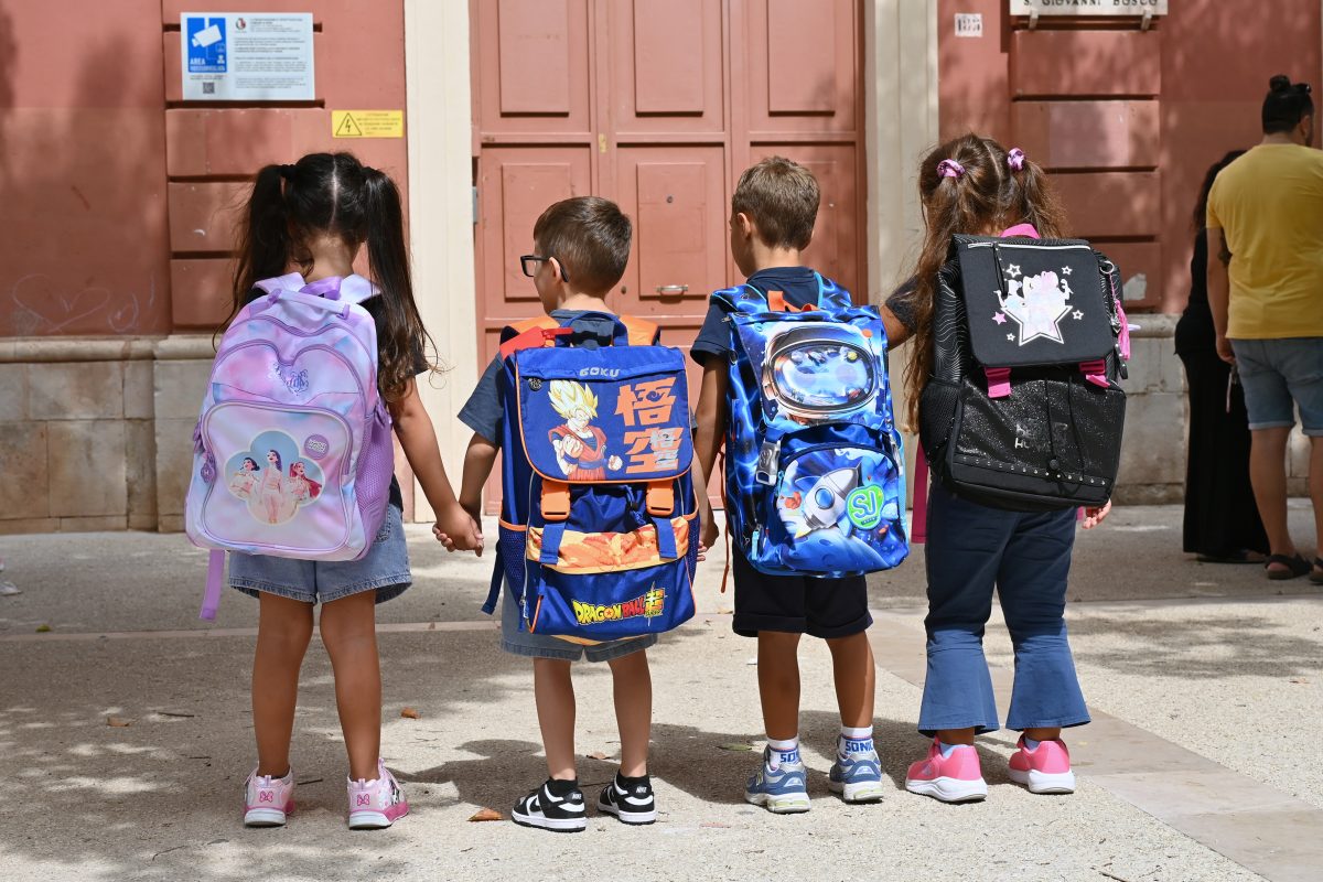 Scuola, la Sicilia perde alunni: quasi 5 mila bambini in meno tra prima elementare e prima media