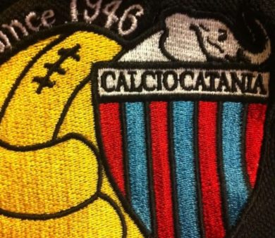 La storia torna a casa: il marchio del Calcio Catania 1946 è di Ross Pelligra, la genesi del logo e la battaglia con Revolution
