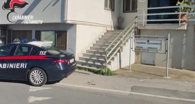 Smantellata rete di spaccio tra Riesi, Gela e Catania: dieci misure cautelari per droga ed estorsione