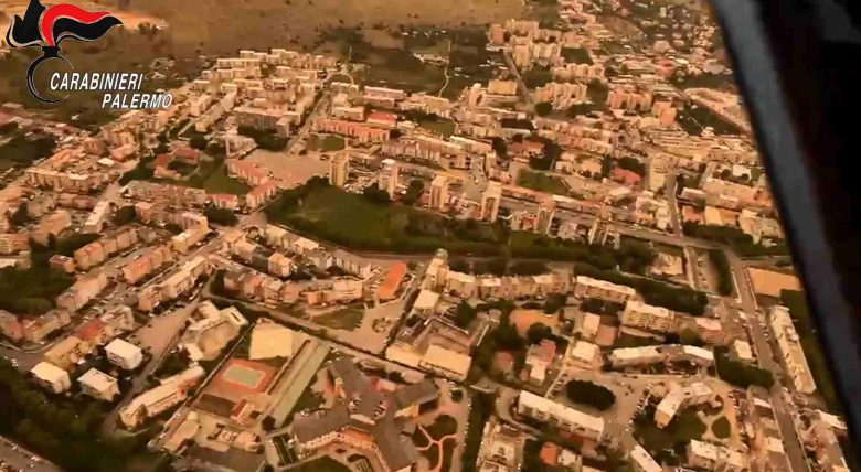 VIDEO | Palermo, blitz dei carabinieri: oltre 90 denunce a Borgo Nuovo