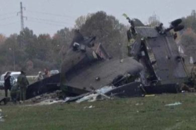 Tragedia in Bosnia, elicottero militare italiano precipita: il bilancio si aggrava “Quattro morti e 12 feriti”