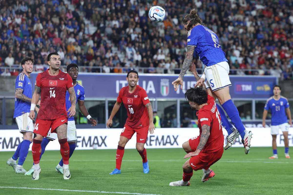 Nations League, l’Italia cala il tris alla Turchia e vola al secondo posto