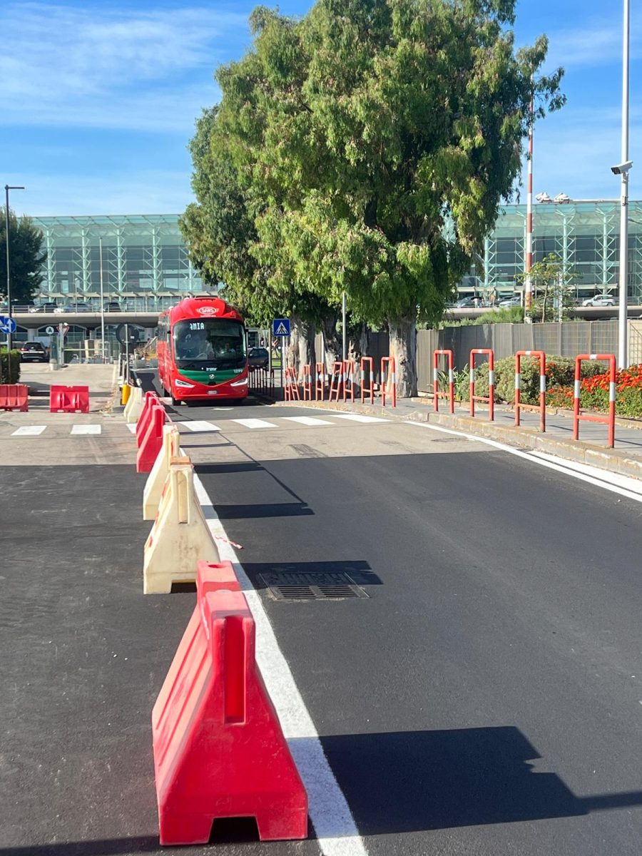Aeroporto di Catania, stretta su sosta selvaggia e caos: arrivano gli ausiliari del traffico