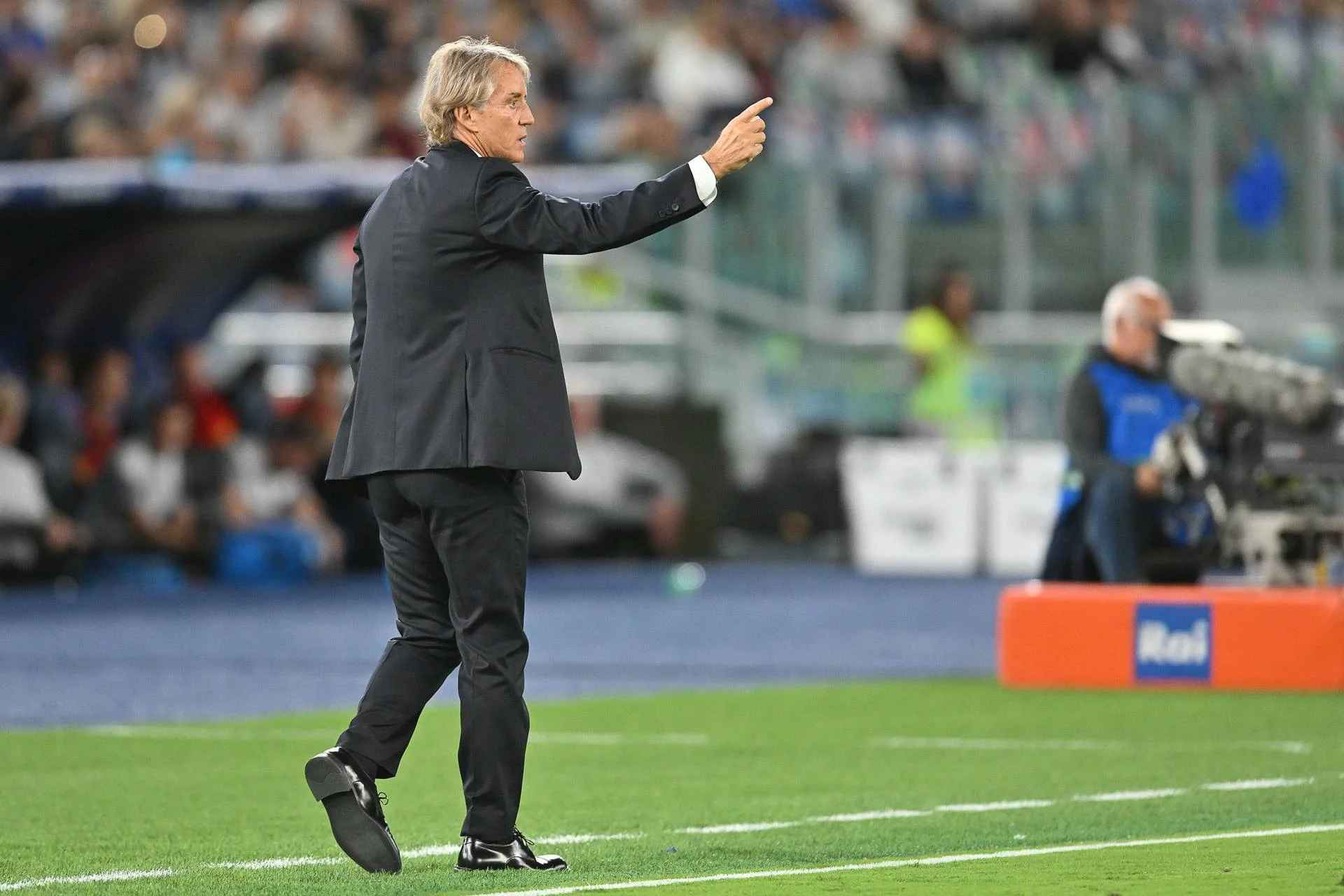 Nations League, Donnarumma salva l’Italia e Bastoni regala l’1-1 in casa della Francia