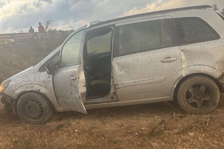 VIDEO | Marsala, il vento si abbatte sulla città: scene da brividi tra le strade, paura per gli alunni