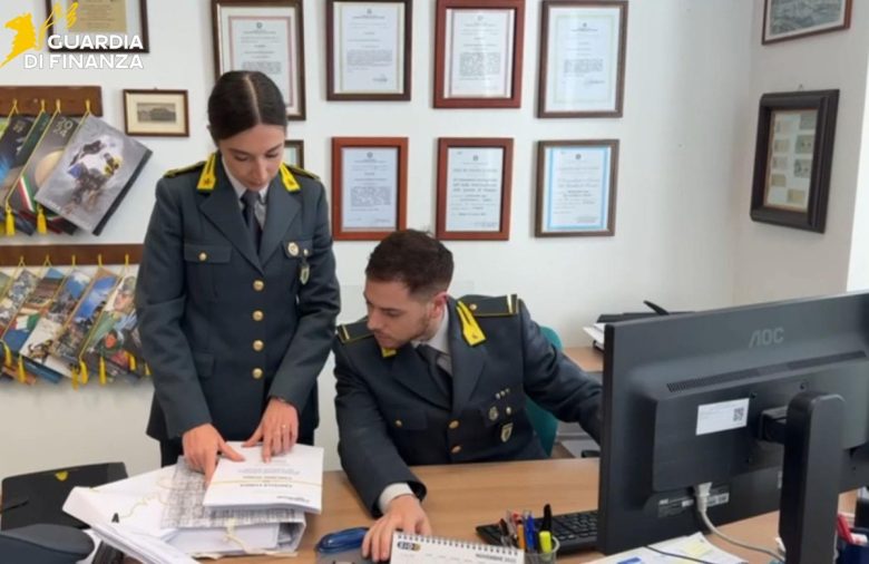 VIDEO | Operazione Hermes, giro di frodi fiscali a livello europeo: perquisizioni e sequestri