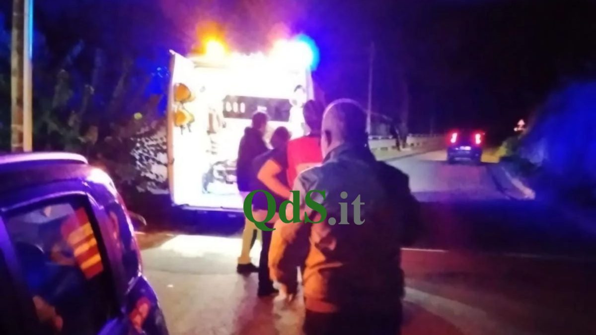 Paura a Palermo, moto contro mucca: ragazzo in ospedale