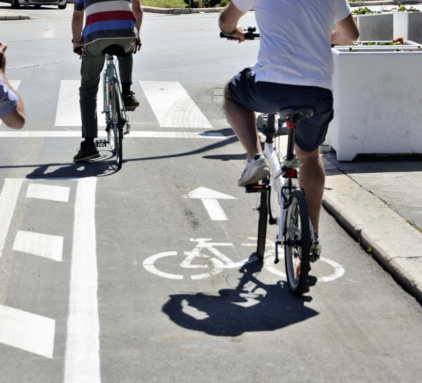 Piste ciclabili, non basta realizzarle: il nodo della sicurezza a Palermo e Catania