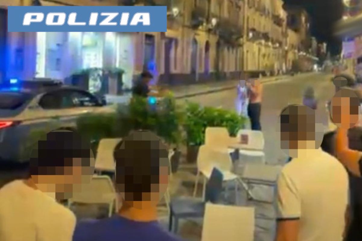 Il “raid punitivo” di Acireale, erano in quaranta contro due: svolta nelle indagini, obbligo di firma per 14 ragazzi Il “raid punitivo” di Acireale, erano in quaranta contro due: svolta nelle indagini, obbligo di firma per 14 ragazzi