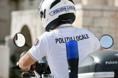 Giarre, salta la seconda promozione nella polizia municipale: il Comune annulla lo scorrimento