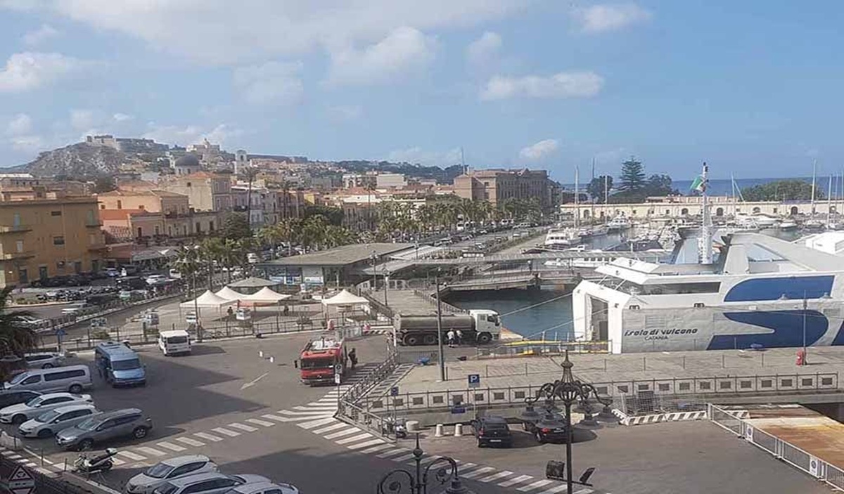 “Una costa, molti porti, un’unica destinazione”: da Messina a Trapani, la sfida delle aree costiere siciliane