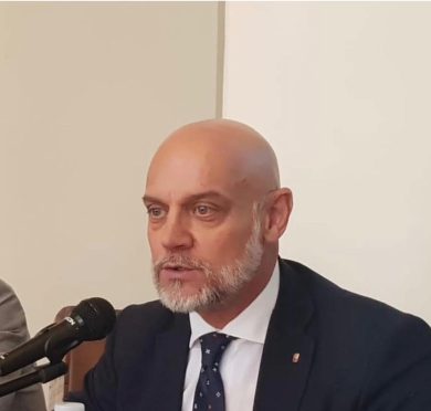 “Una costa, molti porti, un’unica destinazione”: da Messina a Trapani, la sfida delle aree costiere siciliane “Una costa, molti porti, un’unica destinazione”: da Messina a Trapani, la sfida delle aree costiere siciliane