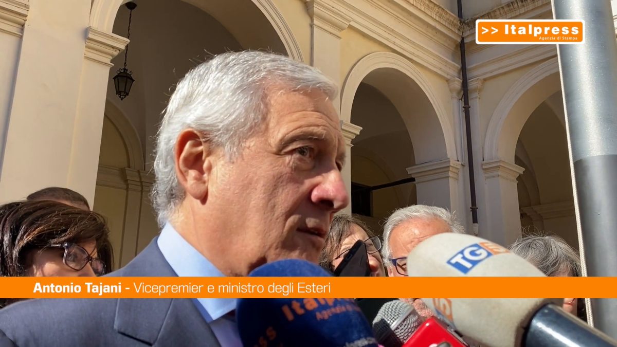 Tajani “Sono due le italiane ancora disperse in tragedia ferroviaria in Spagna” Tajani “Sono due le italiane ancora disperse in tragedia ferroviaria in Spagna”