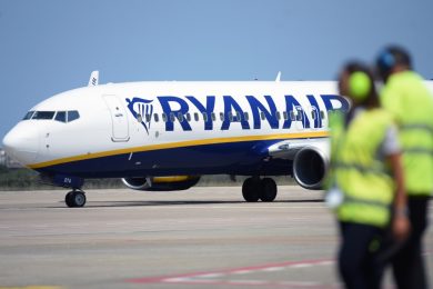 Ryanair, piano da 500 milioni per la Sicilia. McGuinness al QdS.it: “Catania e Palermo seguano Trapani. Caro voli? Ecco cosa serve”