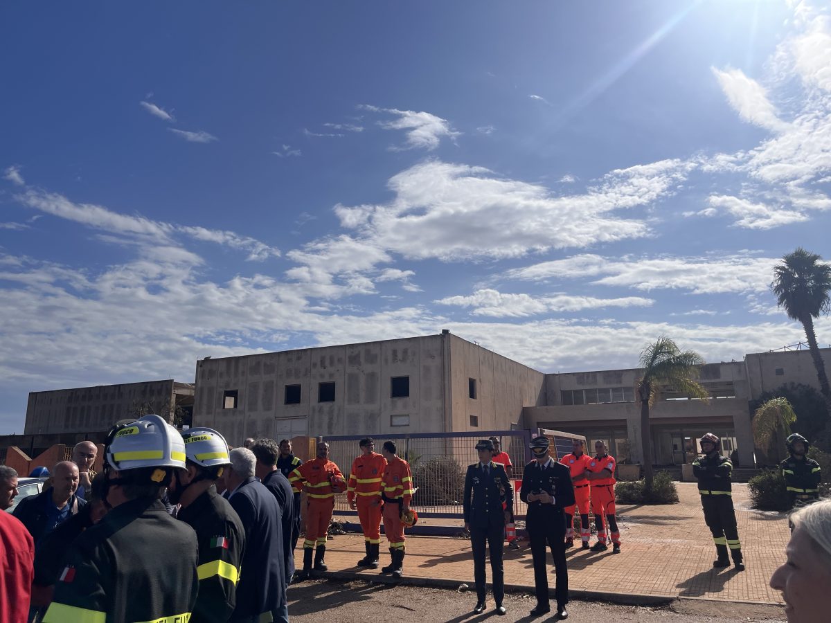 Schifani a Marsala e Petrosino dopo il tornado: “Fondi per ricostruire e un piano per imprevisti” Schifani a Marsala e Petrosino dopo il tornado: “Fondi per ricostruire e un piano per imprevisti”