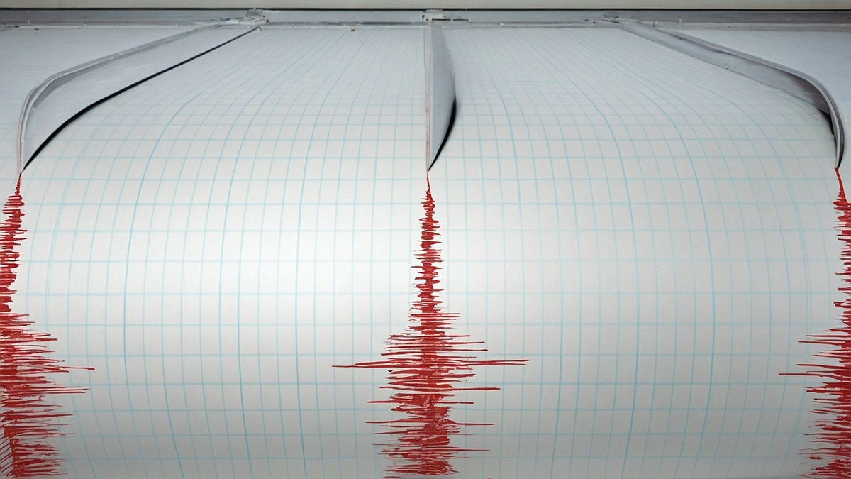 Continua lo sciame sismico nel Tirreno meridionale, ancora scosse al largo di Sicilia e Calabria