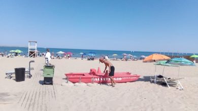 A Catania è ancora estate, spiagge libere e solarium restano aperti: ecco fino a quando