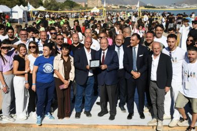 Spiaggia in movimento, Schifani ai giovani: “Investiamo sullo sport e sulla riqualificazione della costa a Palermo”