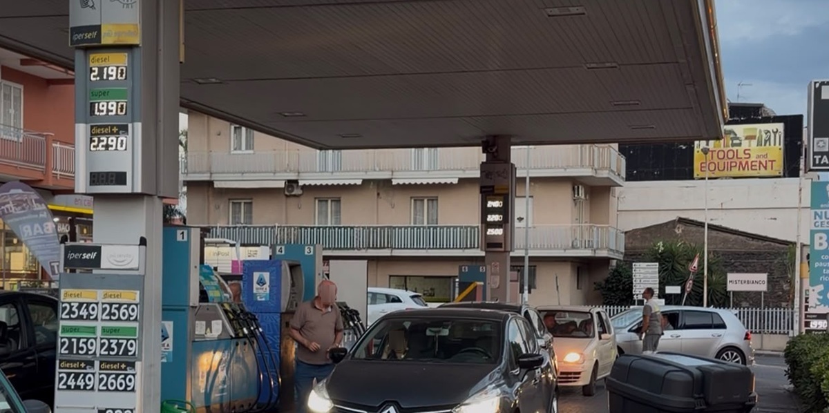 Price cap e il tetto ai prezzi di benzina e diesel, ecco cosa ne pensano i catanesi: il video