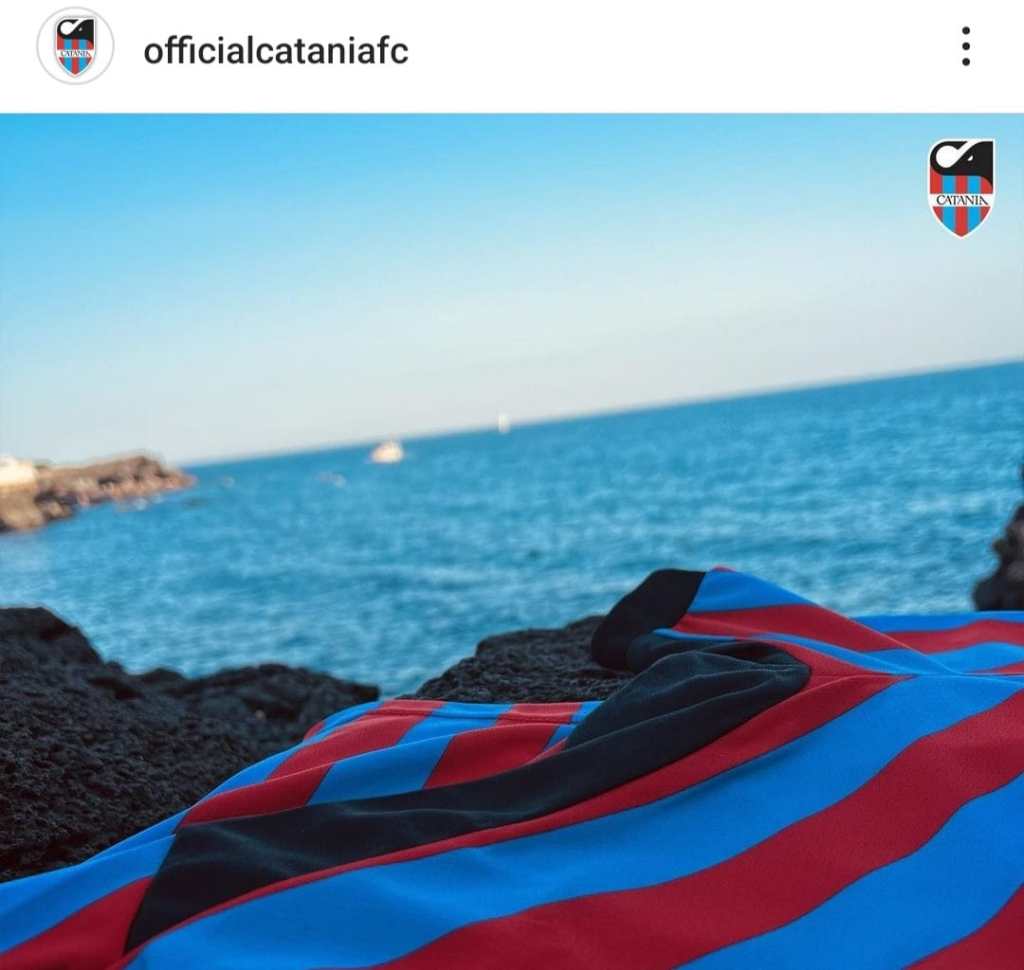 La nuova maglia del Catania 2024, foto Catania FC