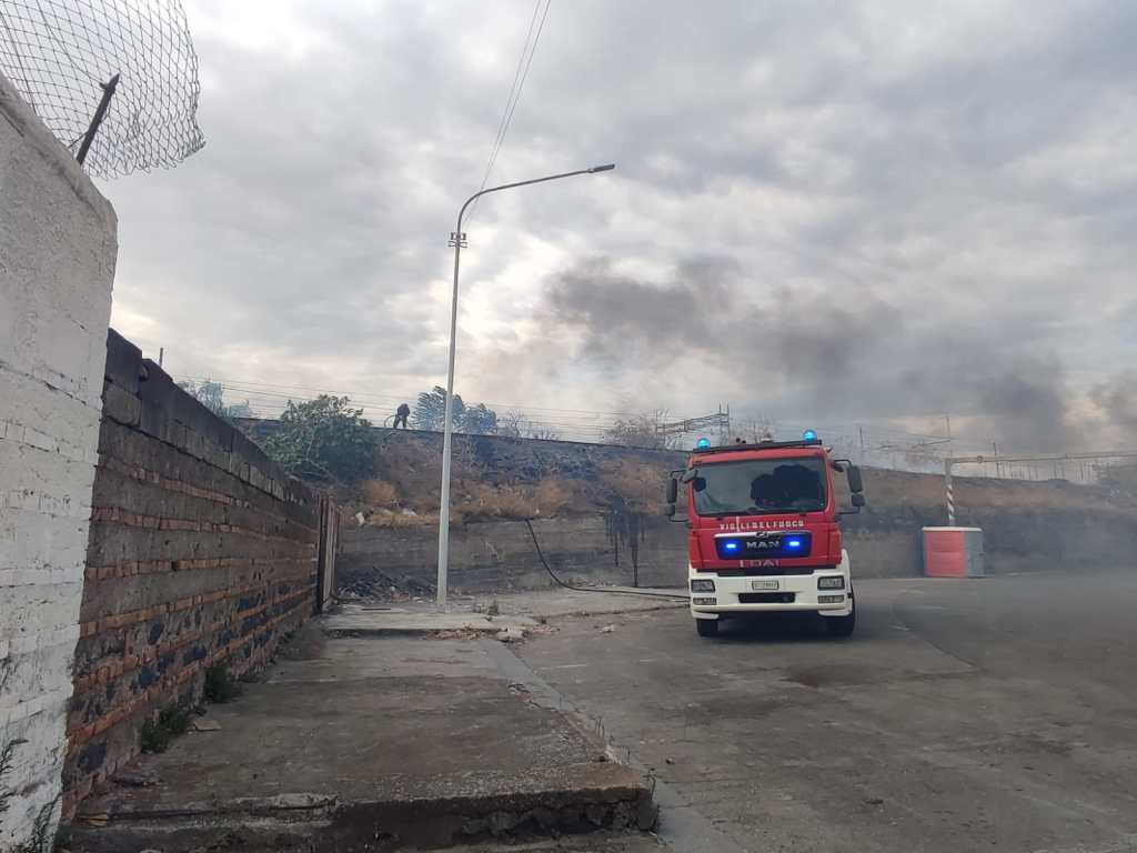 Incendio in via Forcile a Catania, 5 settembre 2023 - Foto Melania Tanteri