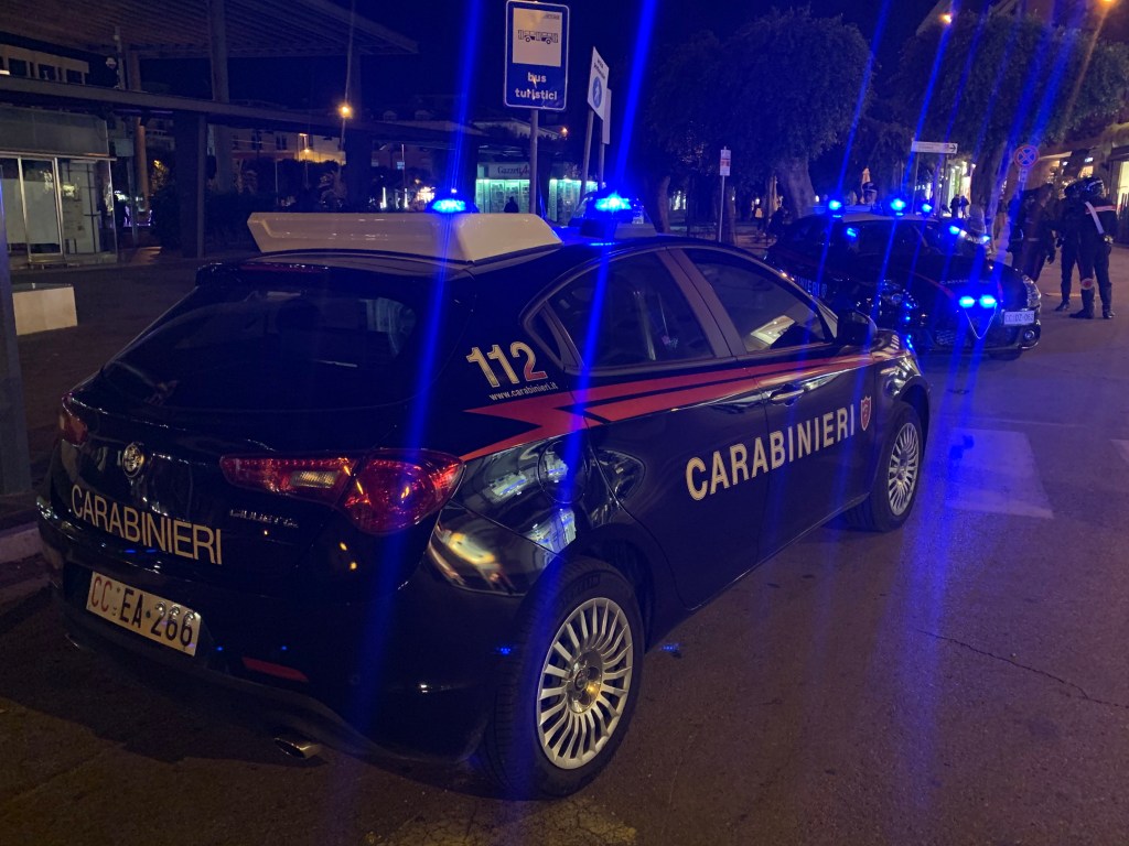 Forte boato a Cairo, il responsabile individuato dai carabinieri: in casa  petardi e materiale per produrre la polvere nera 